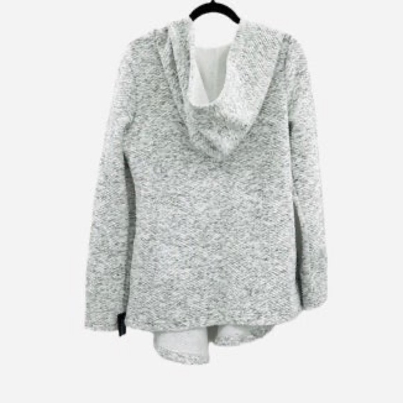 NEW Ideology Quilted Hooded Wrap Open Front Gray & White Cardigan/Sweaterjacket - Picture 6 of 6